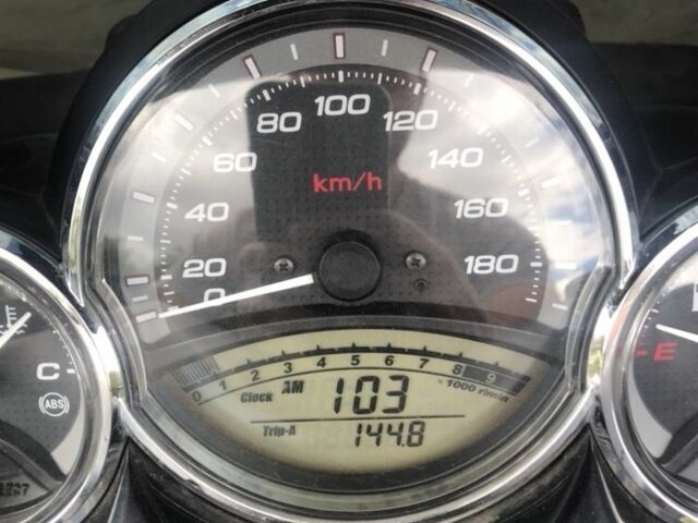 Ямаха T-Max 500, объемом двигателя 0.5 л и пробегом 0 тыс. км за 3200 $, фото 2 на Automoto.ua