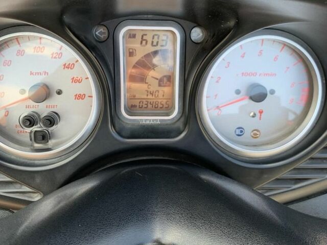 Ямаха T-Max 500, об'ємом двигуна 0.5 л та пробігом 0 тис. км за 3500 $, фото 5 на Automoto.ua