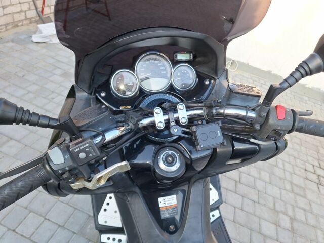 Ямаха T-Max 500, об'ємом двигуна 0.5 л та пробігом 0 тис. км за 6500 $, фото 20 на Automoto.ua