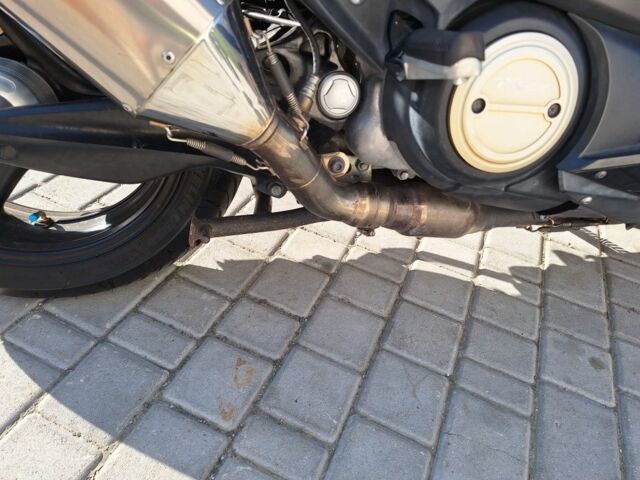 Ямаха T-Max 500, об'ємом двигуна 0.5 л та пробігом 0 тис. км за 6500 $, фото 12 на Automoto.ua