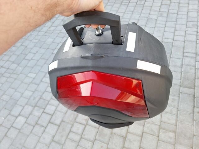 Ямаха T-Max 500, об'ємом двигуна 0.5 л та пробігом 0 тис. км за 6500 $, фото 19 на Automoto.ua