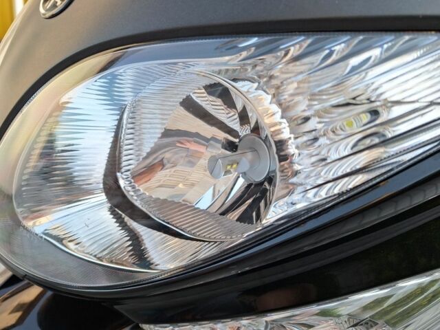 Ямаха T-Max 500, об'ємом двигуна 0.5 л та пробігом 0 тис. км за 6500 $, фото 23 на Automoto.ua