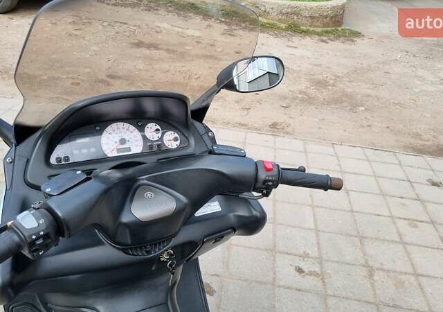 Серый Ямаха T-Max 500, объемом двигателя 0 л и пробегом 15 тыс. км за 3050 $, фото 12 на Automoto.ua