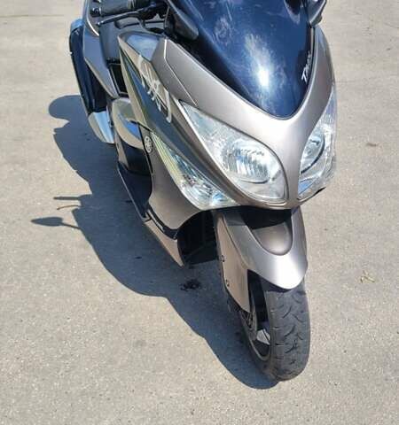 Сірий Ямаха T-Max 500, об'ємом двигуна 0.5 л та пробігом 47 тис. км за 4800 $, фото 1 на Automoto.ua