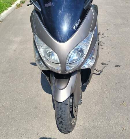 Сірий Ямаха T-Max 500, об'ємом двигуна 0.5 л та пробігом 47 тис. км за 4800 $, фото 4 на Automoto.ua
