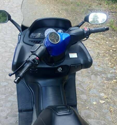 Синий Ямаха T-Max 500, объемом двигателя 0 л и пробегом 54 тыс. км за 4100 $, фото 7 на Automoto.ua