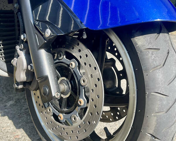 Синий Ямаха T-Max 500, объемом двигателя 0.5 л и пробегом 27 тыс. км за 4300 $, фото 11 на Automoto.ua