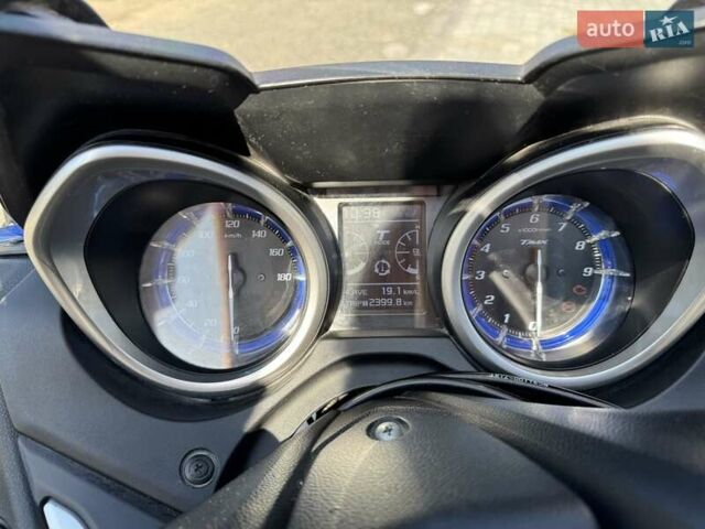 Синий Ямаха T-Max 500, объемом двигателя 0 л и пробегом 3 тыс. км за 4200 $, фото 9 на Automoto.ua