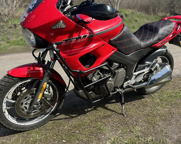 Червоний Ямаха TDM 850, об'ємом двигуна 0.8 л та пробігом 95 тис. км за 3799 $, фото 2 на Automoto.ua