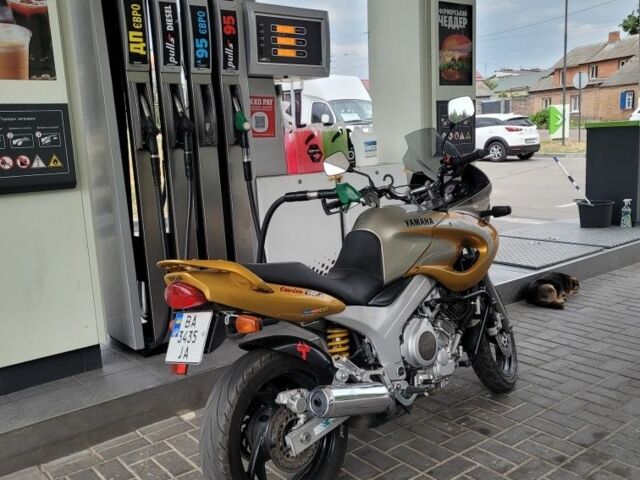 Ямаха TDM 850, объемом двигателя 0.85 л и пробегом 0 тыс. км за 3900 $, фото 1 на Automoto.ua