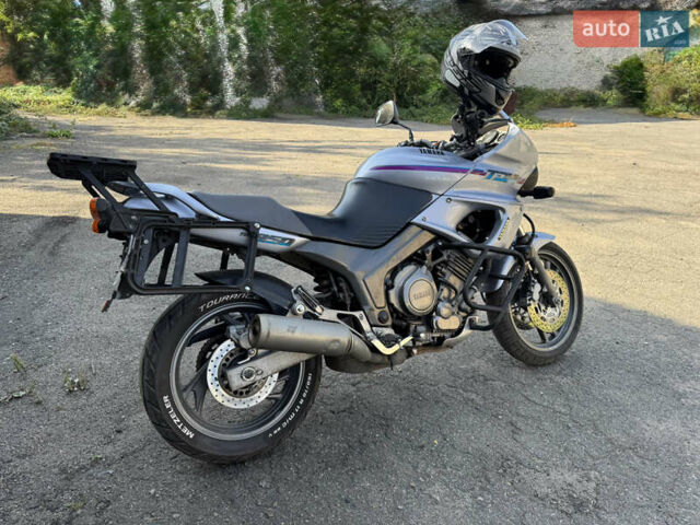 Серый Ямаха TDM 850, объемом двигателя 0.85 л и пробегом 68 тыс. км за 2800 $, фото 4 на Automoto.ua