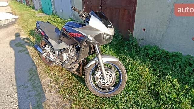 Синий Ямаха TDM 850, объемом двигателя 0 л и пробегом 40 тыс. км за 3100 $, фото 7 на Automoto.ua