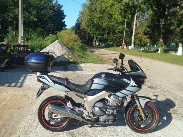 Ямаха TDM 900, объемом двигателя 0.9 л и пробегом 0 тыс. км за 5300 $, фото 1 на Automoto.ua