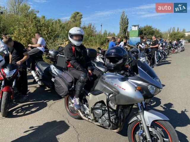 Ямаха TDM 900 2002 у Києві на Automoto.ua Ямаха TDM 900, об'ємом двигуна 0 л та пробігом 52 тис. км за 5500 $, фото 2 на Automoto.ua