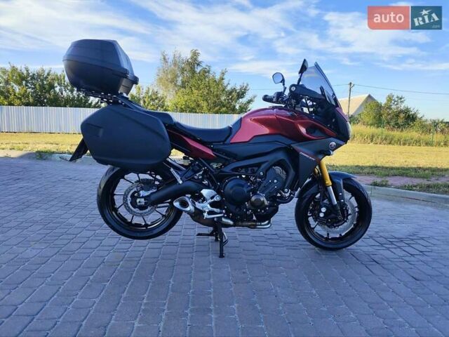 Красный Ямаха Tracer 9, объемом двигателя 0.9 л и пробегом 15 тыс. км за 10000 $, фото 5 на Automoto.ua