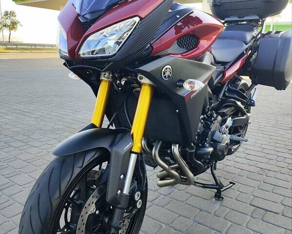 Красный Ямаха Tracer 9, объемом двигателя 0.9 л и пробегом 15 тыс. км за 10000 $, фото 9 на Automoto.ua