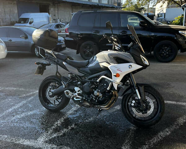 Ямаха Tracer 9, объемом двигателя 0 л и пробегом 13 тыс. км за 10000 $, фото 29 на Automoto.ua