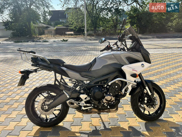 Ямаха Tracer 9, объемом двигателя 0 л и пробегом 13 тыс. км за 10000 $, фото 4 на Automoto.ua