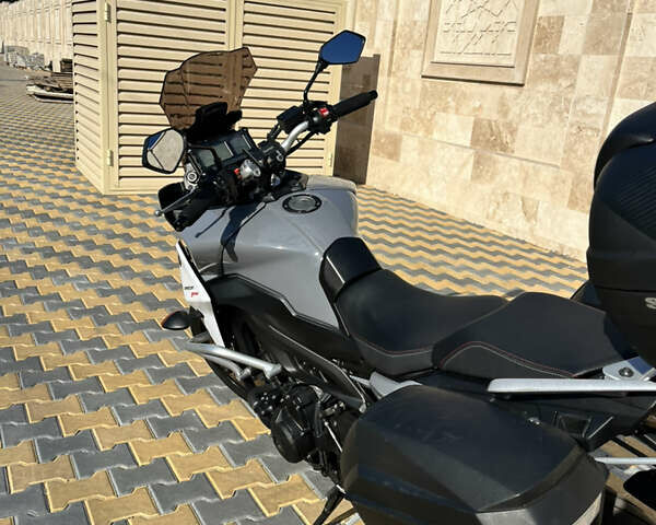 Ямаха Tracer 9, объемом двигателя 0 л и пробегом 13 тыс. км за 10000 $, фото 24 на Automoto.ua