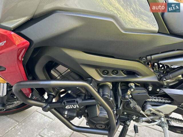 Ямаха Tracer 9 GT, объемом двигателя 0.9 л и пробегом 29 тыс. км за 10500 $, фото 14 на Automoto.ua