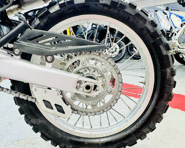 Чорний Ямаха WR 250F, об'ємом двигуна 0.25 л та пробігом 29 тис. км за 5400 $, фото 21 на Automoto.ua