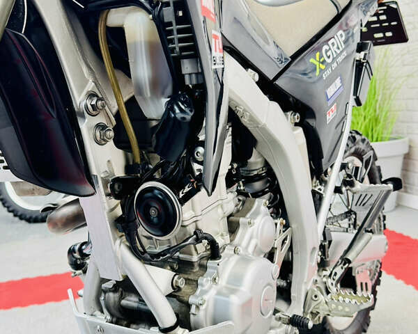 Чорний Ямаха WR 250F, об'ємом двигуна 0.25 л та пробігом 29 тис. км за 5400 $, фото 29 на Automoto.ua