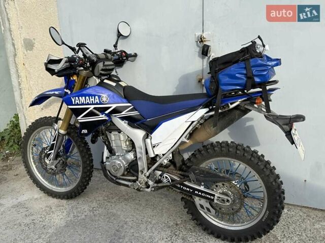 Синий Ямаха WR 250R, объемом двигателя 0.25 л и пробегом 19 тыс. км за 5200 $, фото 5 на Automoto.ua