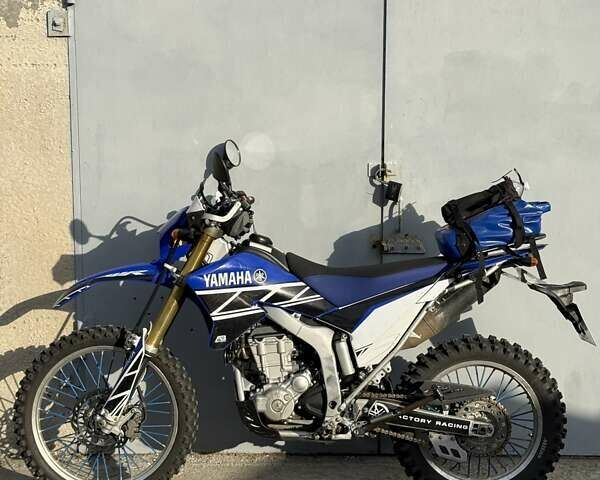 Синий Ямаха WR 250R, объемом двигателя 0.25 л и пробегом 19 тыс. км за 5200 $, фото 1 на Automoto.ua
