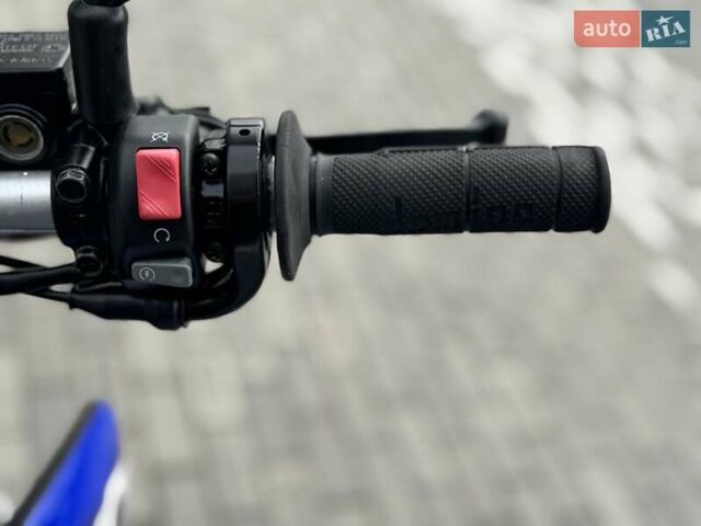 Синий Ямаха WR 250R, объемом двигателя 0.25 л и пробегом 27 тыс. км за 6999 $, фото 23 на Automoto.ua