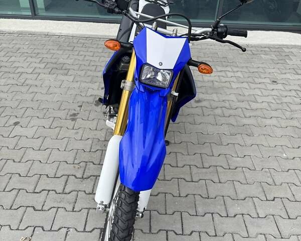 Синий Ямаха WR 250R, объемом двигателя 0.25 л и пробегом 27 тыс. км за 6999 $, фото 1 на Automoto.ua