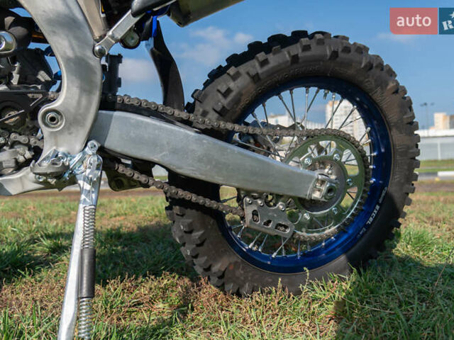 Синий Ямаха WR 450F, объемом двигателя 0 л и пробегом 1 тыс. км за 8850 $, фото 9 на Automoto.ua