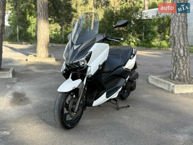 Білий Ямаха X-Max 250, об'ємом двигуна 0.25 л та пробігом 26 тис. км за 4500 $, фото 1 на Automoto.ua