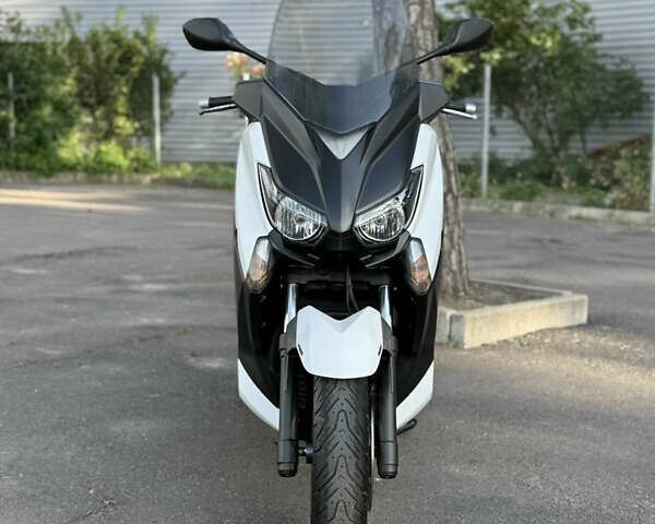 Білий Ямаха X-Max 250, об'ємом двигуна 0.25 л та пробігом 26 тис. км за 4800 $, фото 2 на Automoto.ua