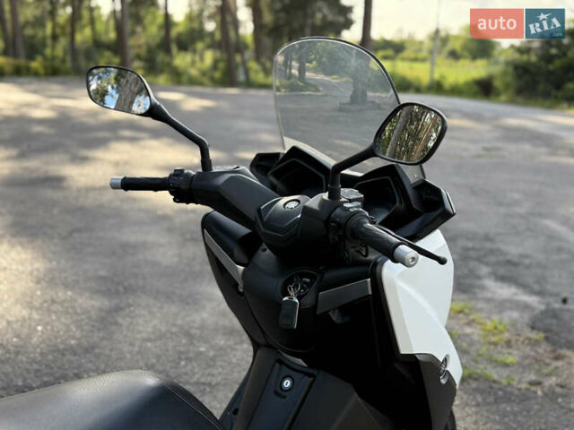 Білий Ямаха X-Max 250, об'ємом двигуна 0.25 л та пробігом 26 тис. км за 4800 $, фото 13 на Automoto.ua