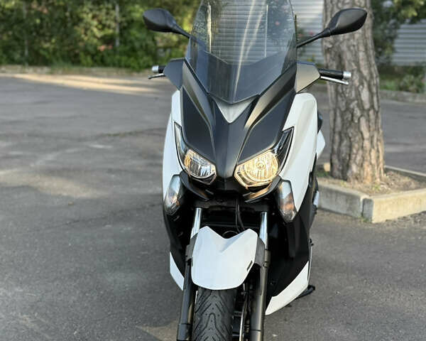 Білий Ямаха X-Max 250, об'ємом двигуна 0.25 л та пробігом 26 тис. км за 4800 $, фото 23 на Automoto.ua