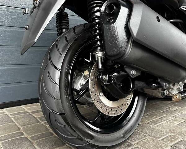 Черный Ямаха X-Max 250, объемом двигателя 0.25 л и пробегом 31 тыс. км за 3800 $, фото 7 на Automoto.ua