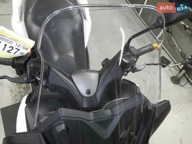 Ямаха X-Max 250, объемом двигателя 0.25 л и пробегом 24 тыс. км за 3900 $, фото 12 на Automoto.ua