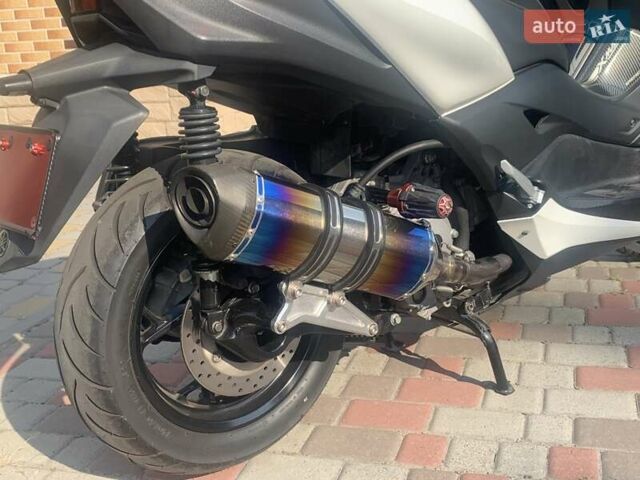 Ямаха X-Max 250, объемом двигателя 0 л и пробегом 19 тыс. км за 4500 $, фото 9 на Automoto.ua