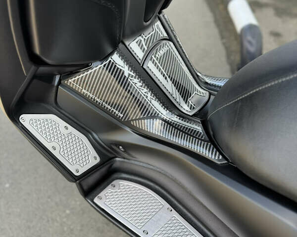 Ямаха X-Max 250, объемом двигателя 0 л и пробегом 23 тыс. км за 3999 $, фото 4 на Automoto.ua