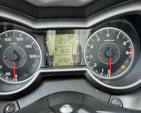Ямаха X-Max 250, объемом двигателя 0 л и пробегом 23 тыс. км за 3999 $, фото 7 на Automoto.ua
