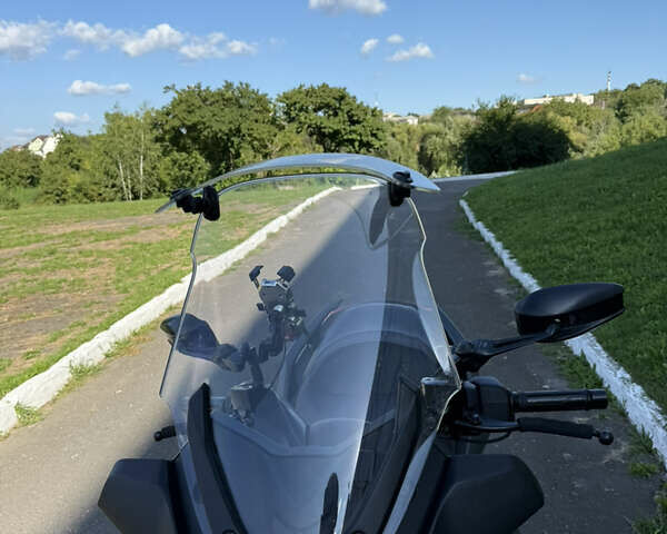 Ямаха X-Max 250, объемом двигателя 0.25 л и пробегом 24 тыс. км за 4800 $, фото 4 на Automoto.ua