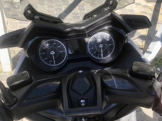 Ямаха X-Max 300, объемом двигателя 0.3 л и пробегом 0 тыс. км за 5500 $, фото 5 на Automoto.ua