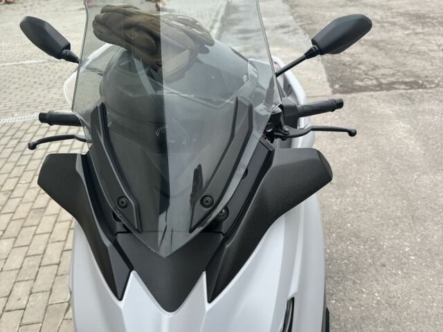 Ямаха X-Max 300, объемом двигателя 0.3 л и пробегом 0 тыс. км за 5000 $, фото 8 на Automoto.ua