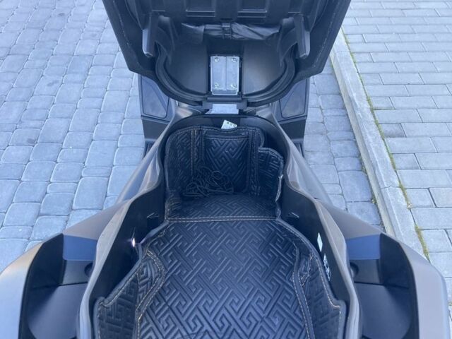 Ямаха X-Max 300, объемом двигателя 0.3 л и пробегом 0 тыс. км за 6900 $, фото 5 на Automoto.ua