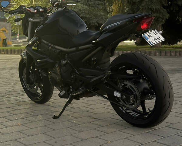 Черный Ямаха XJ6, объемом двигателя 0.6 л и пробегом 61 тыс. км за 6000 $, фото 4 на Automoto.ua