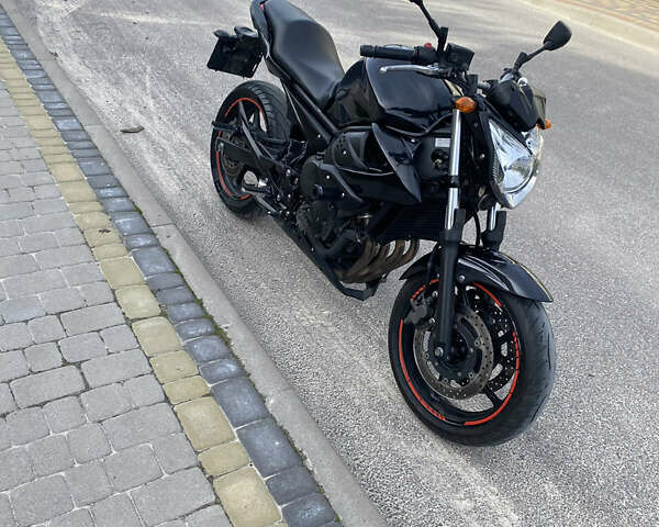 Чорний Ямаха XJ6, об'ємом двигуна 0.6 л та пробігом 35 тис. км за 5400 $, фото 1 на Automoto.ua