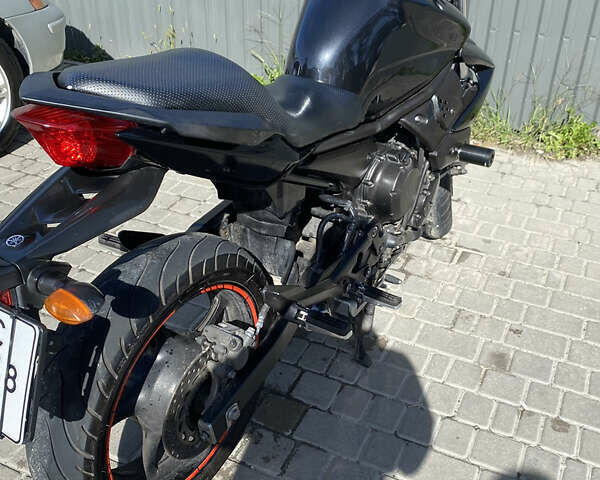 Чорний Ямаха XJ6, об'ємом двигуна 0.6 л та пробігом 35 тис. км за 5400 $, фото 3 на Automoto.ua