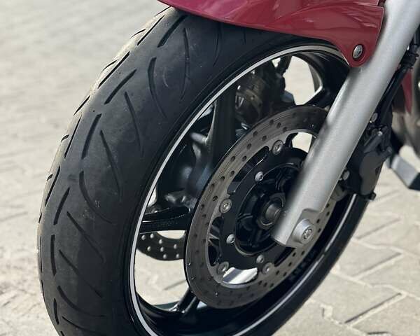 Червоний Ямаха XJ6, об'ємом двигуна 0.6 л та пробігом 18 тис. км за 5599 $, фото 21 на Automoto.ua