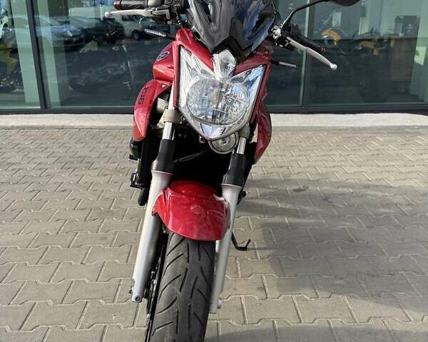 Червоний Ямаха XJ6, об'ємом двигуна 0.6 л та пробігом 18 тис. км за 5599 $, фото 2 на Automoto.ua