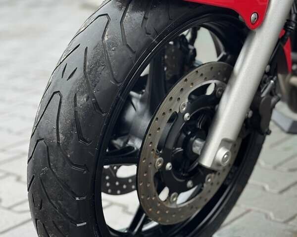 Красный Ямаха XJ6, объемом двигателя 0.6 л и пробегом 16 тыс. км за 5699 $, фото 17 на Automoto.ua
